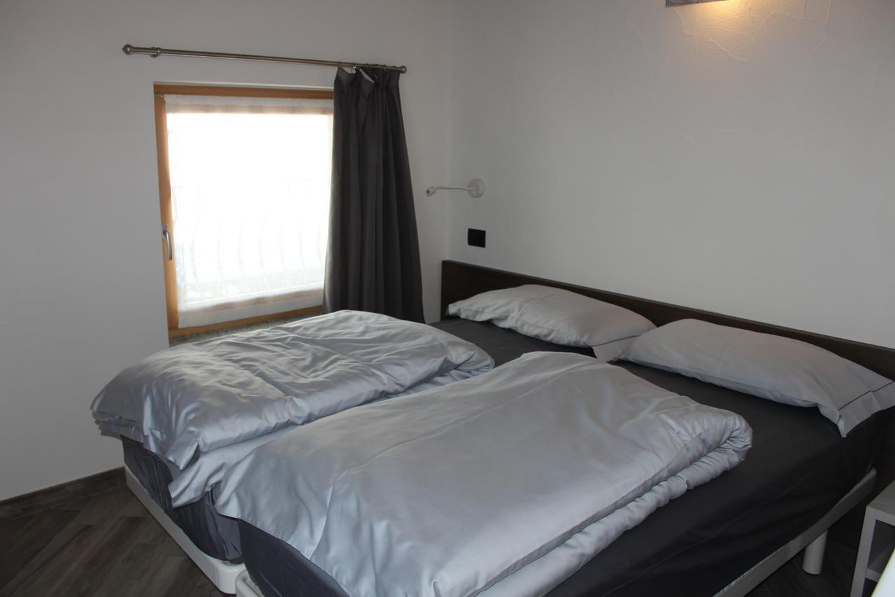 Casa Marisa Lägenhet Livigno Exteriör bild
