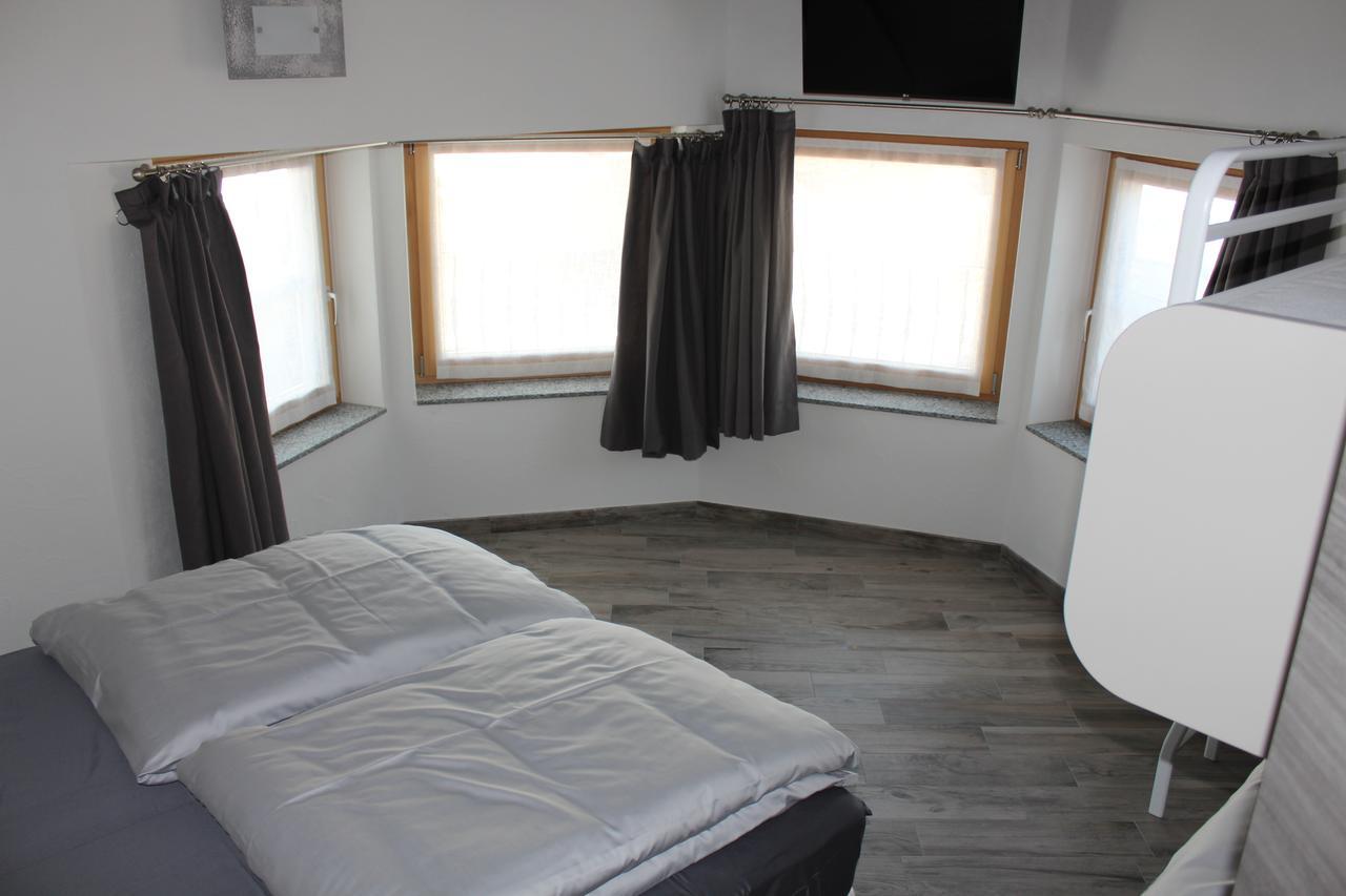 Casa Marisa Lägenhet Livigno Exteriör bild